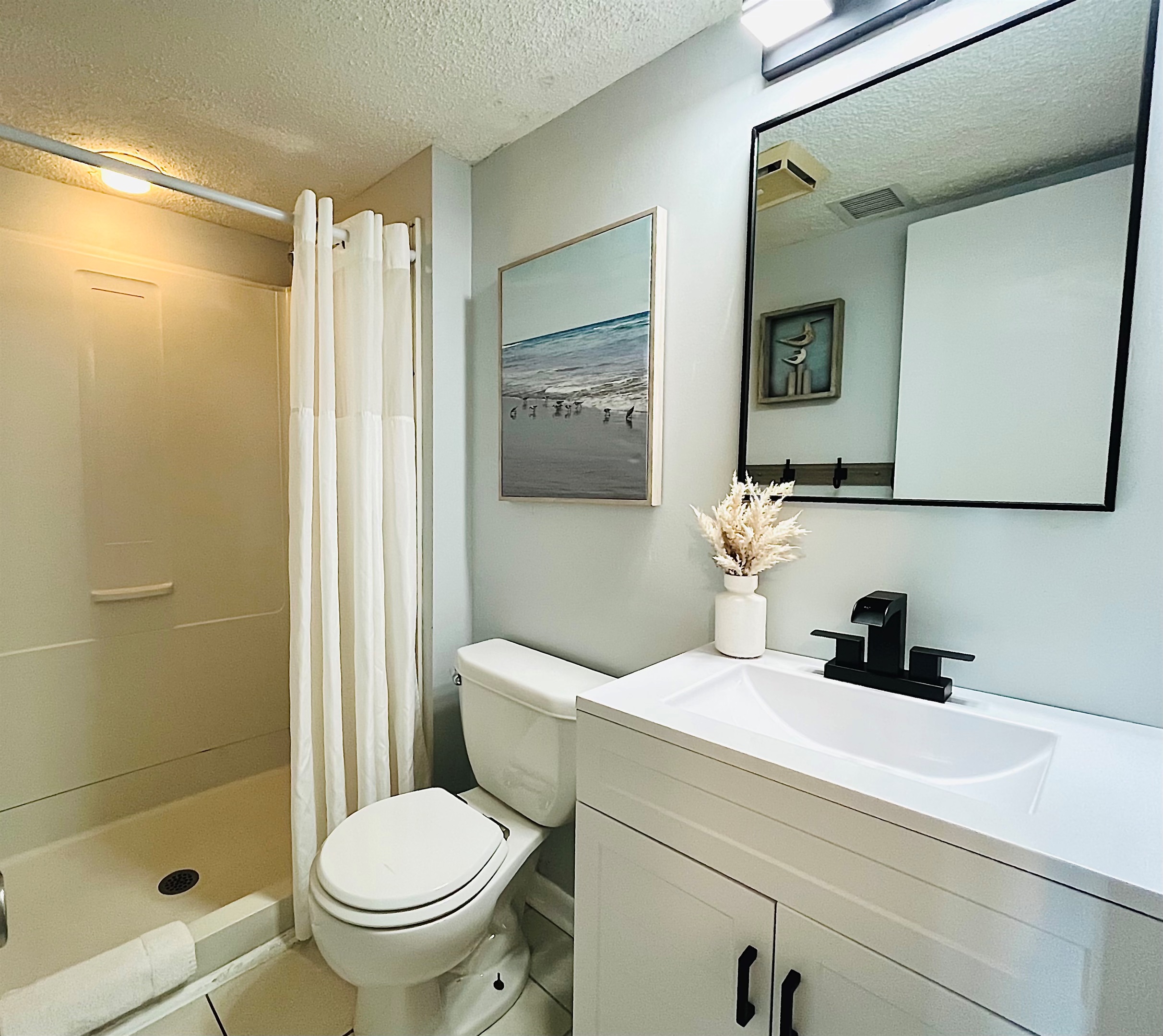 Fresh and spotless bathroom for your comfort.