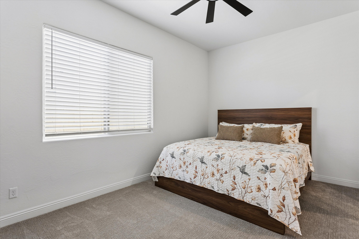 Modern Boho Retreat | 5BR/4.5BA | Near Westgate — Modern Boho Retreat | 5BR/4.5BA | Near Westgate, Glendale, Arizona — photo 33