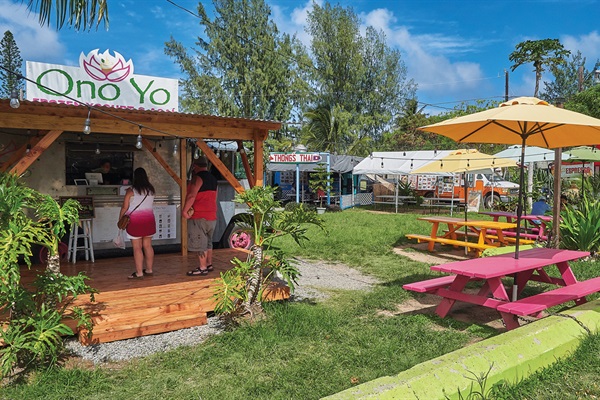 Close to numerous food trucks