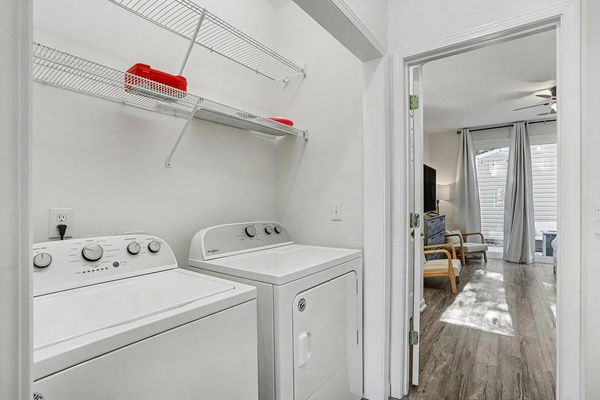Full-size washer and dryer — pack light and keep the beach towels fresh