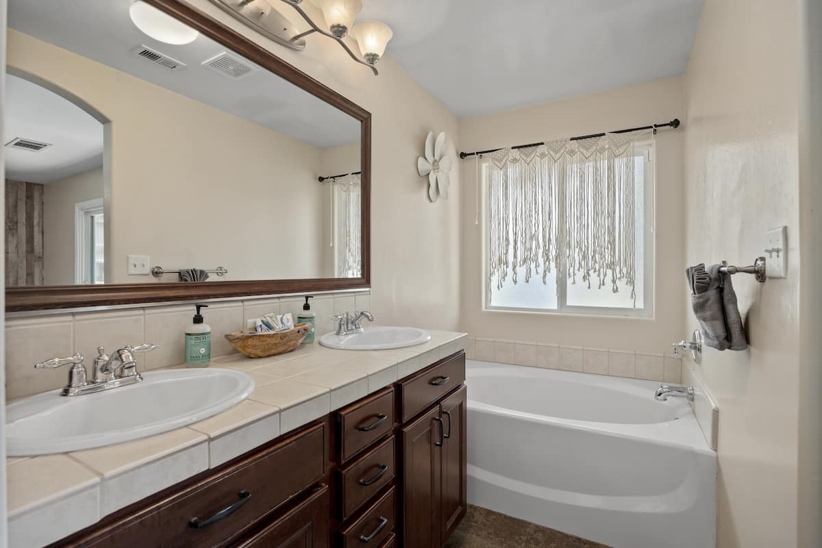 Master Bath 