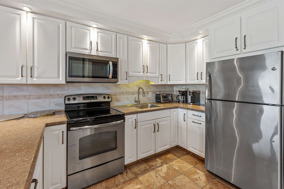 Large kitchen with more than you need on vacation