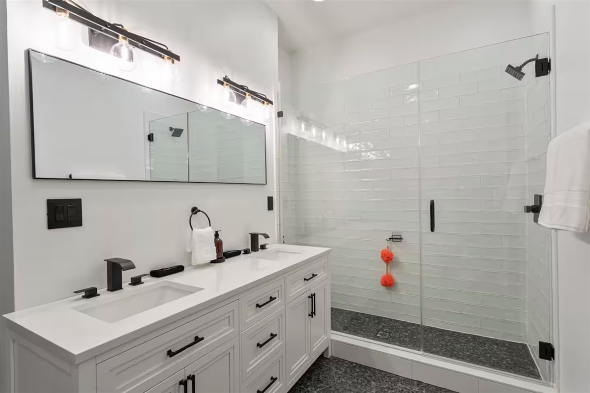 Bathroom 5 - 1st Floor.  Shared by Bunk Room and Media/Game Room.