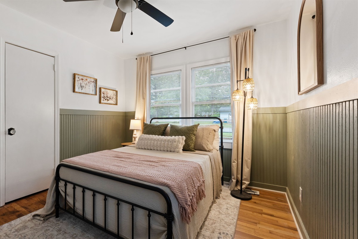 The Blush and Thyme Room