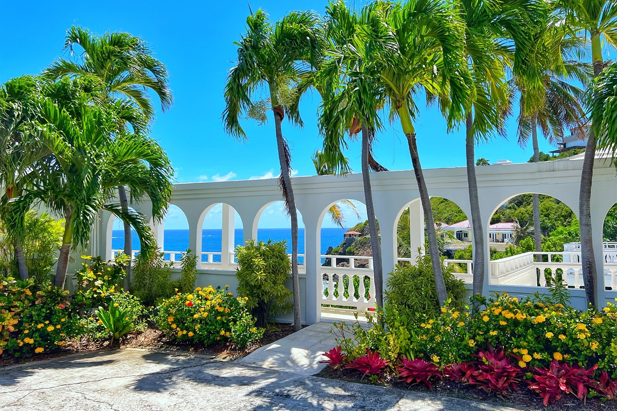 Lush greenery frames this Caribbean gem beautifully.