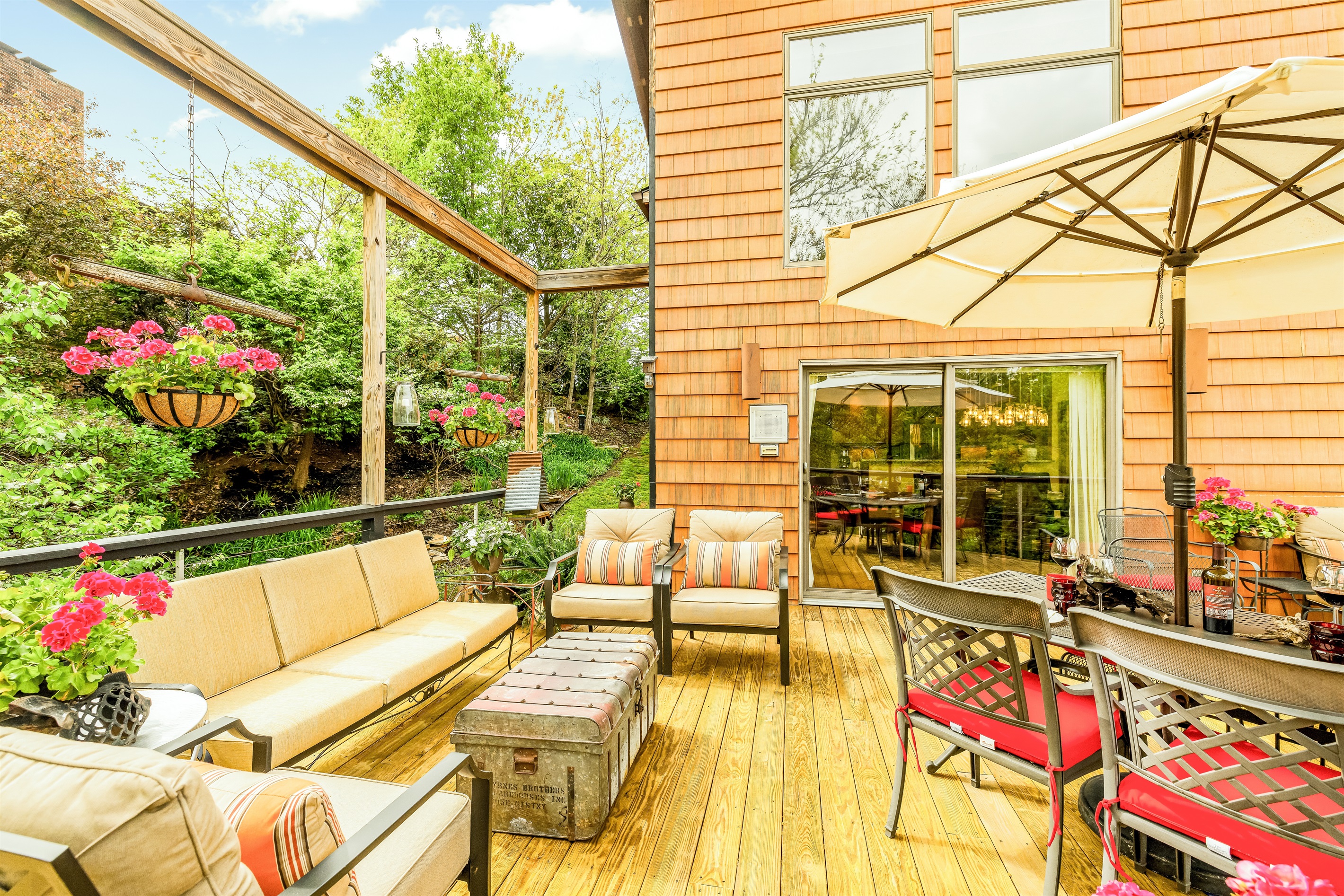 Your favorite beverage in hand. Favorite people sitting close. Soft wind whispers by. Wild birds flit over. No, you are not dreaming. Hilltop Oasis - a world away from it all.