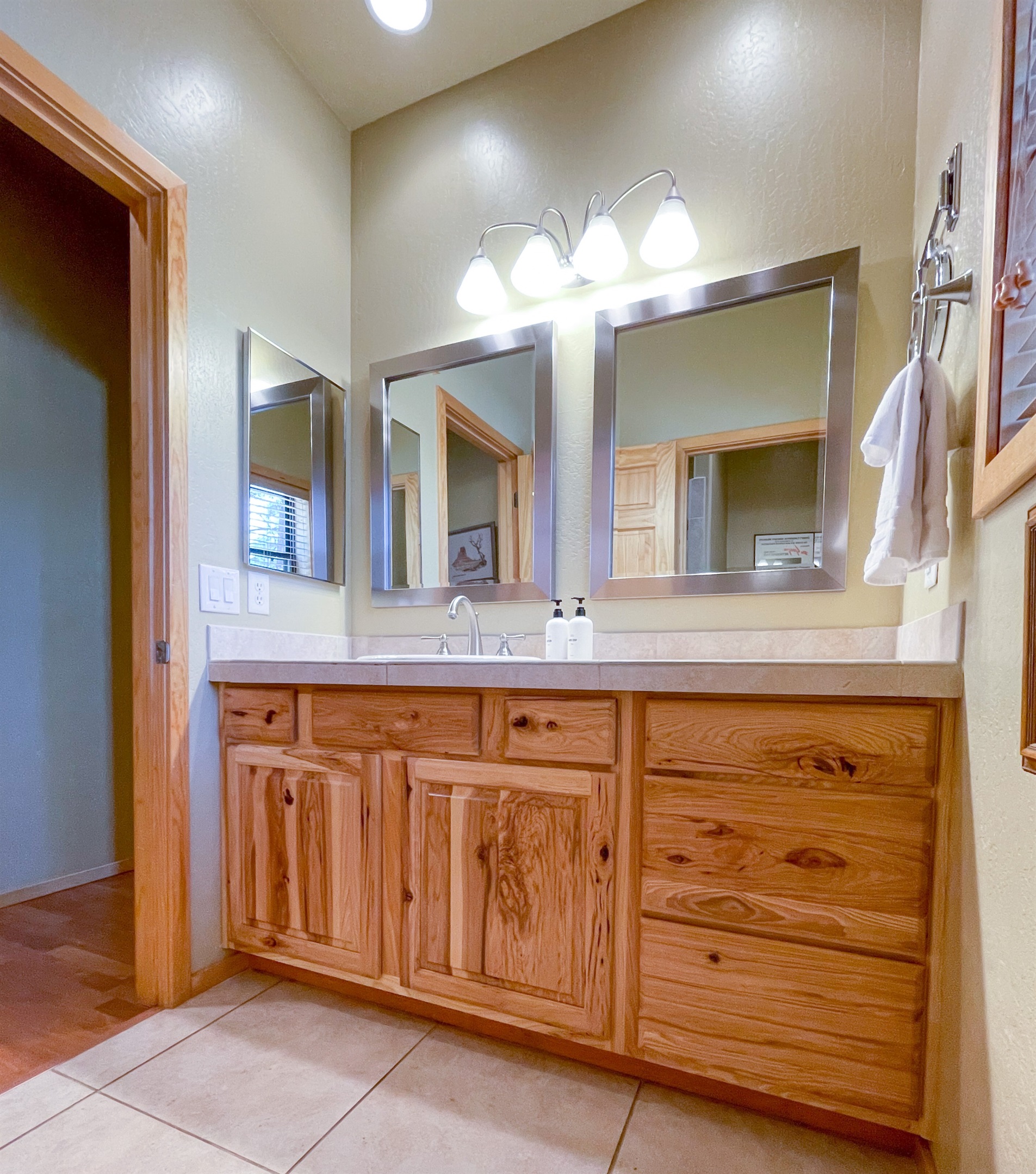 Full Bathroom 2 Downstairs
