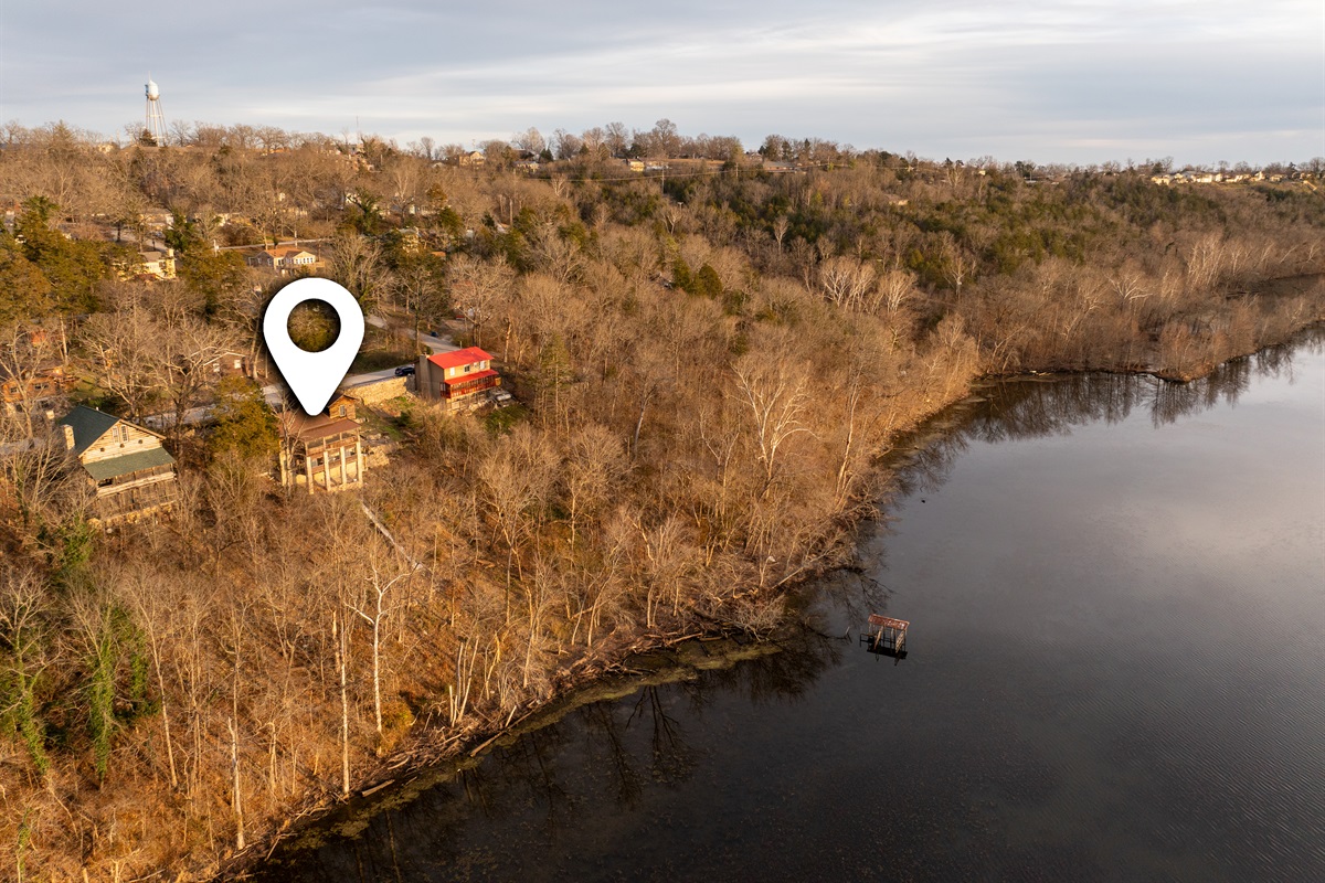 Nature, water, and your dream getaway—all in one frame