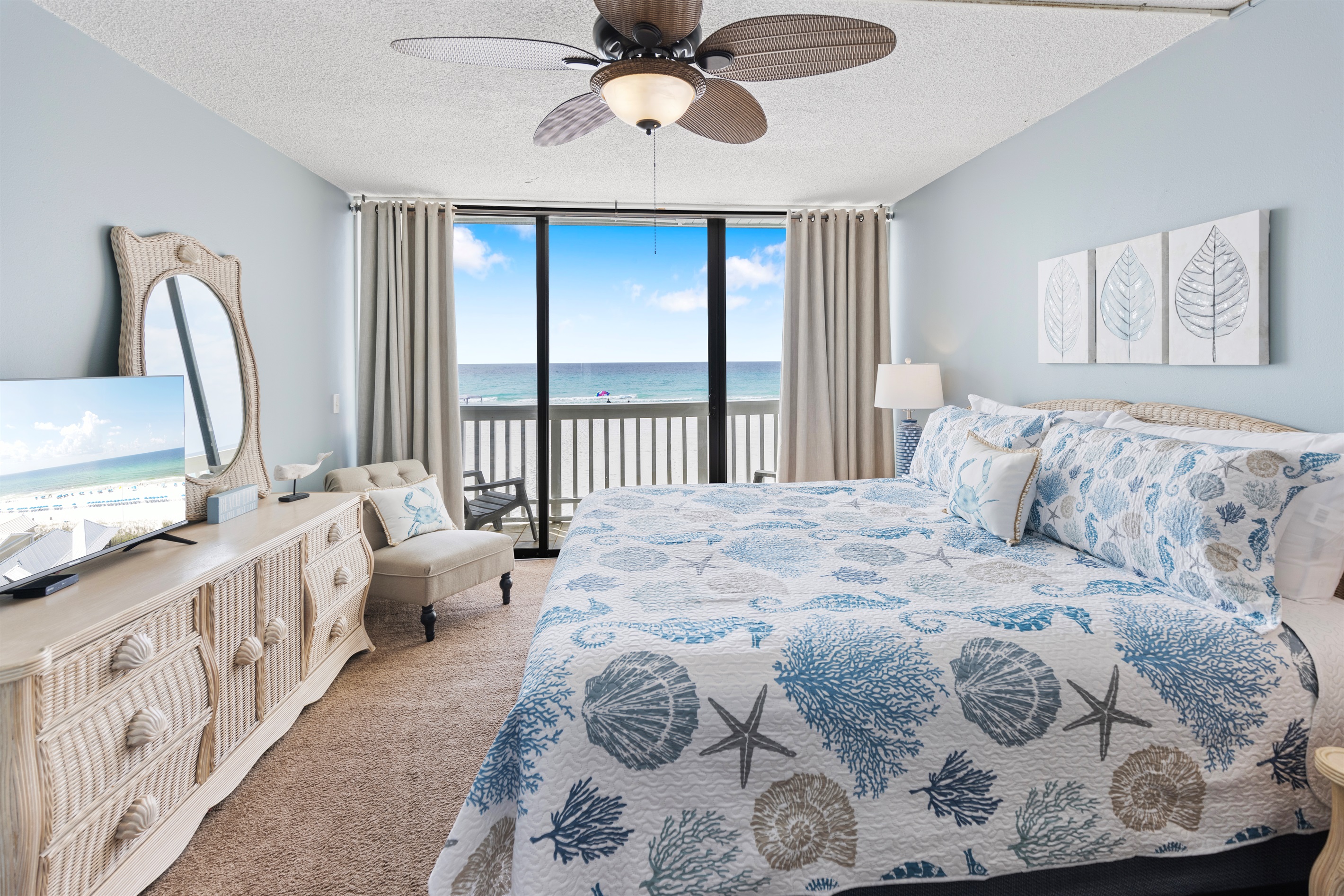 Primary Gulf-Front Bedroom