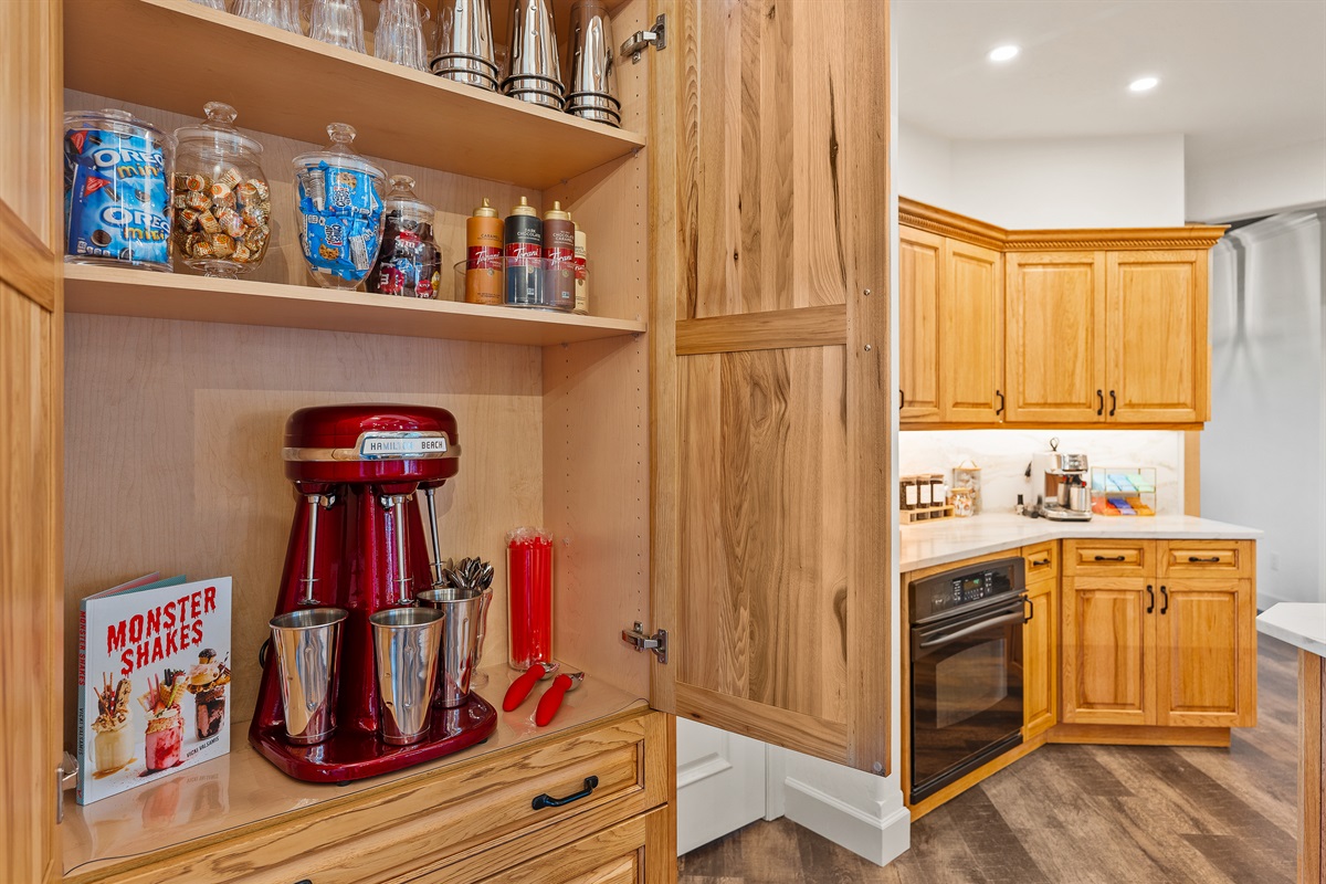 Milkshake Bar, ready to make custom desserts.