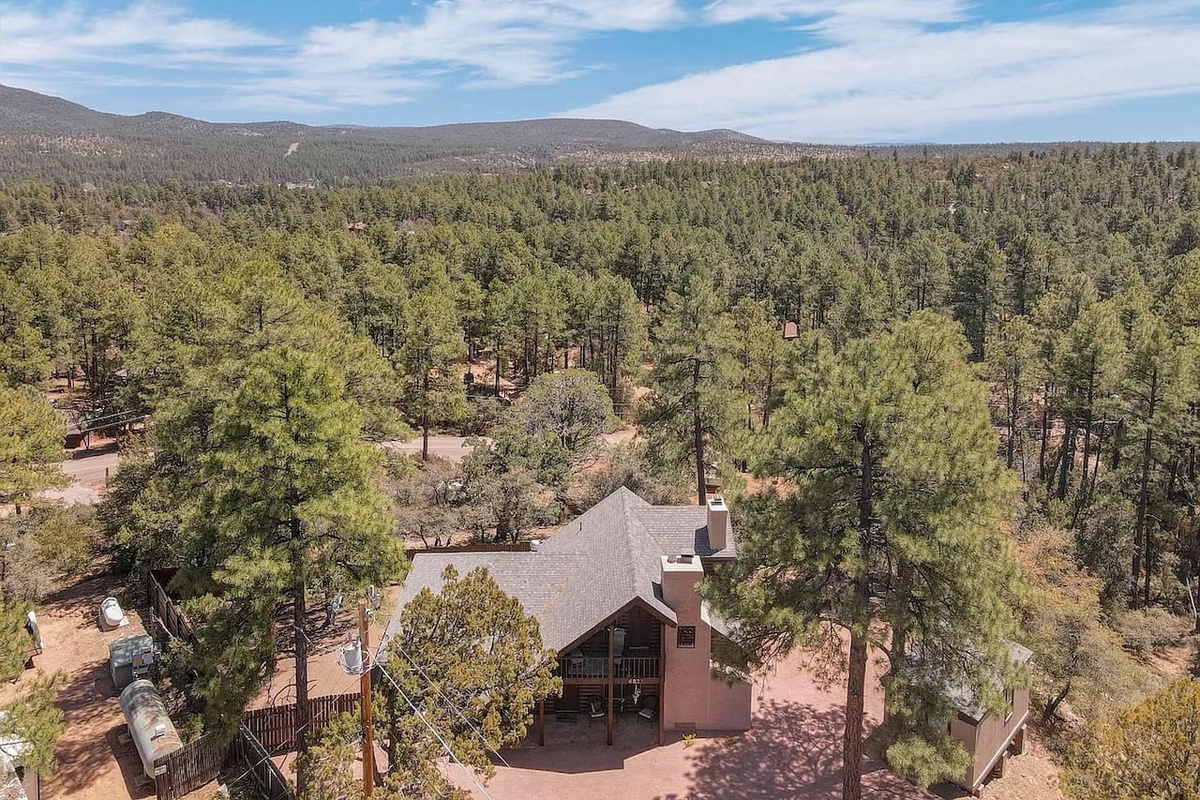 Pine Mountain Roost Retreat w/ Deck + Views — Pine Mountain Roost Retreat w/ Deck + Views, Pine, Arizona — photo 33