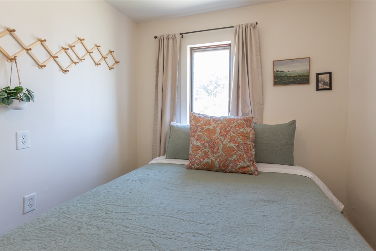 Bedroom one with comfort and simple style