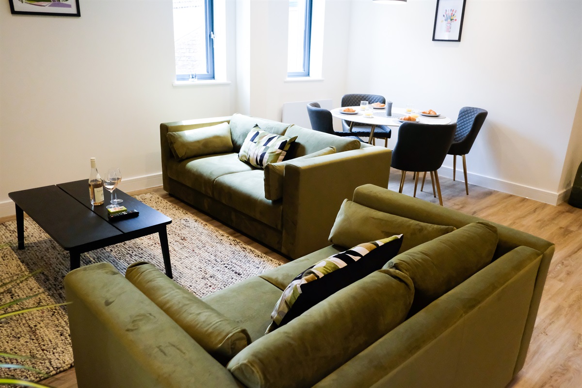 Lounge in 2 bed apartment