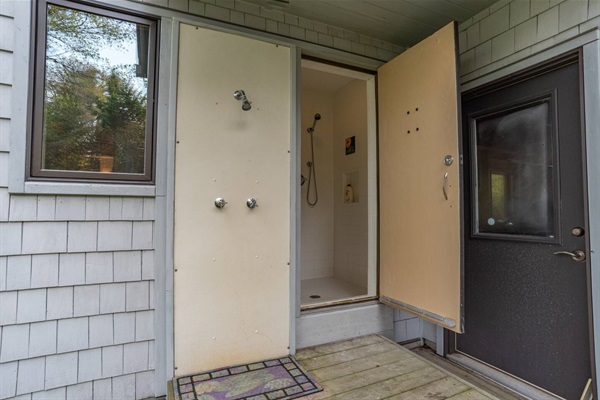 Enjoy an outdoor shower! Also perfect for the kids (or adults!) in need of rinsing off!After your shower, step back into the master bathroom.