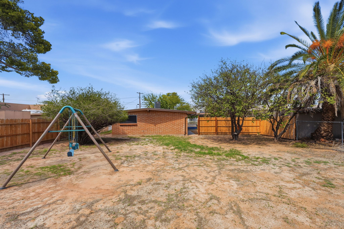 Kids can burn off some energy while you relax on the patio and take in the fresh Tucson air. 