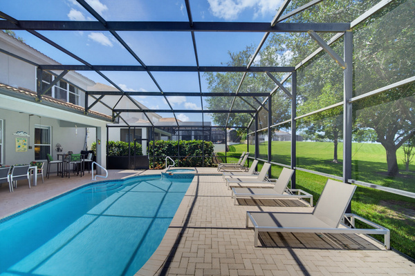 Extended pool deck w/ plenty of loungers