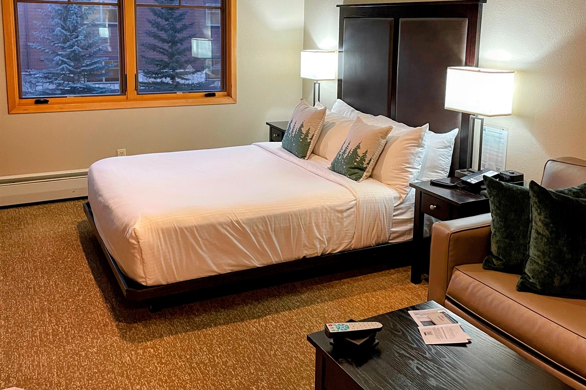3rd lock-off studio bedroom 