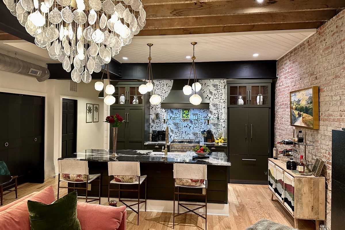 Gourmet kitchen with island for comfortable seating