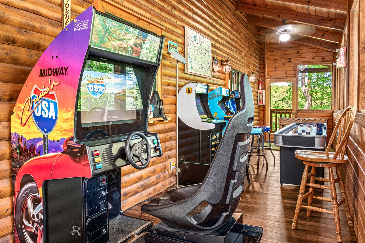 Cruisin' America driving game, Golden Tee, Mortal combat, Pac Man, Simpsons, foosball and Shuffleboard