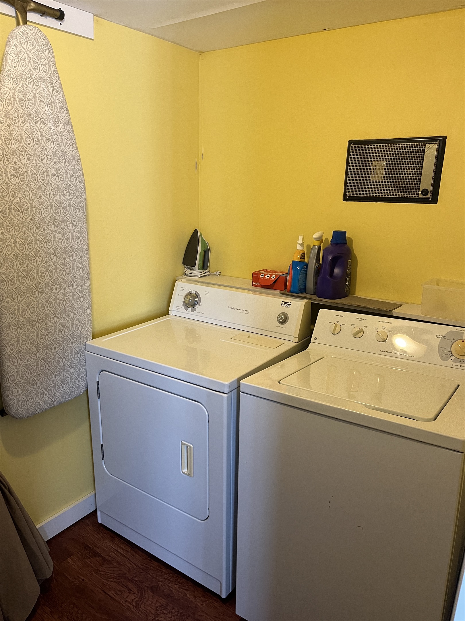 1st floor laundry room