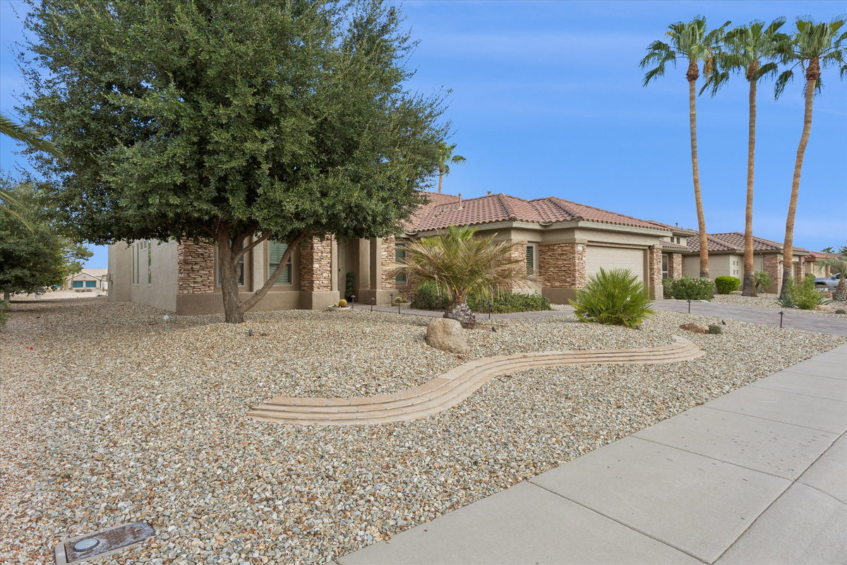 Fairway Haven: 2bd | 2.5bth — Fairway Haven | Sun City Grand Golf View + Office, Surprise, Arizona — photo 54
