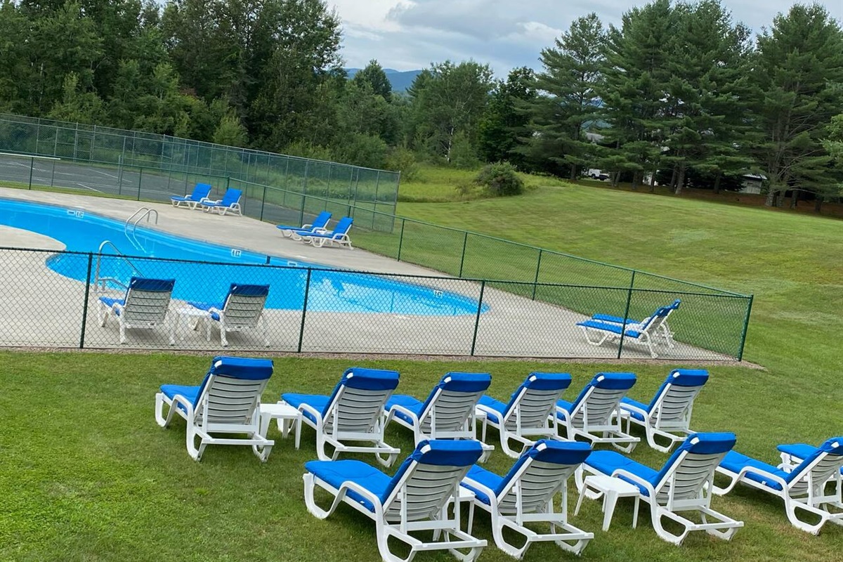 Outdoor community pool
