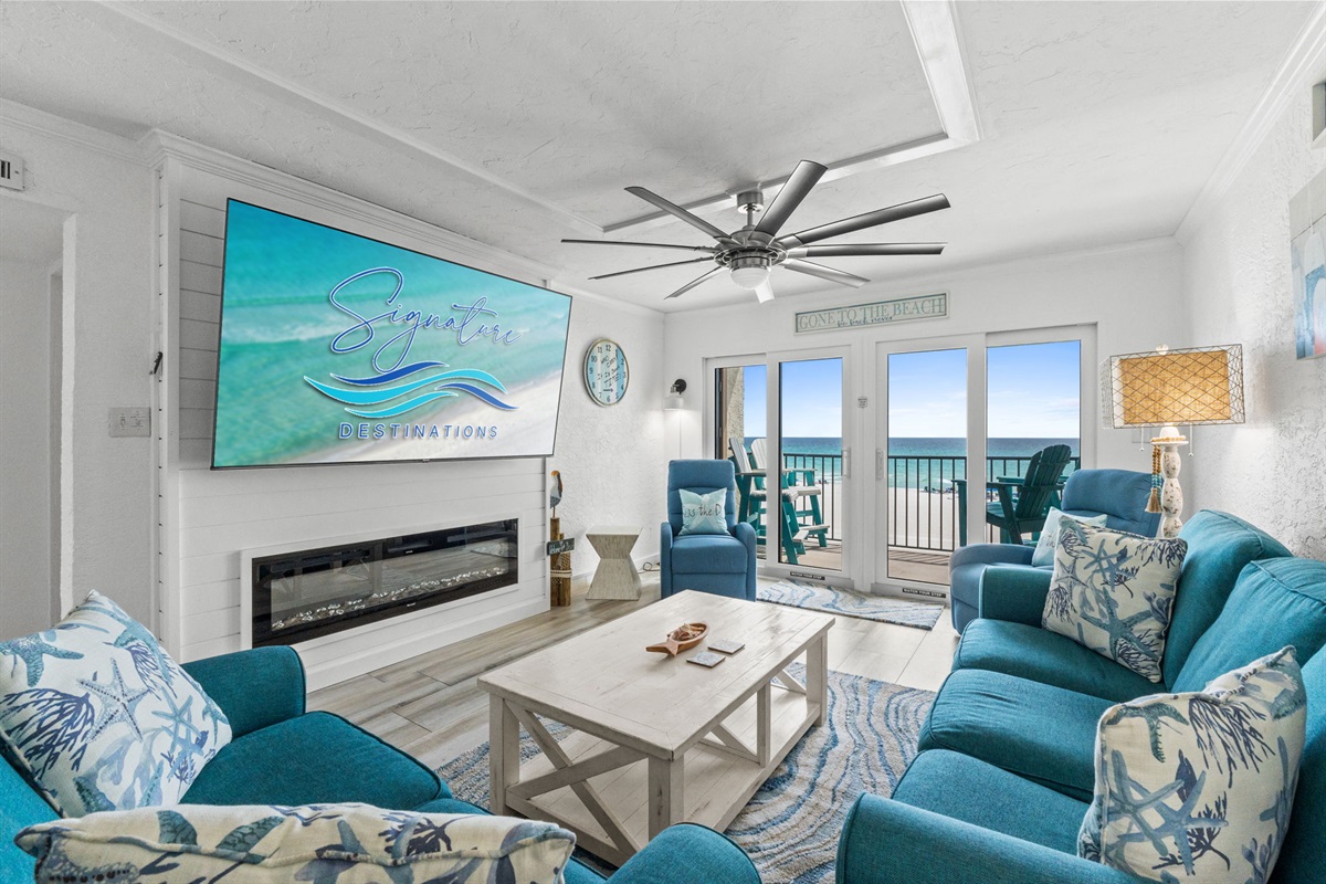 Living Room with Queen Sleeper Sofa and Amazing Views