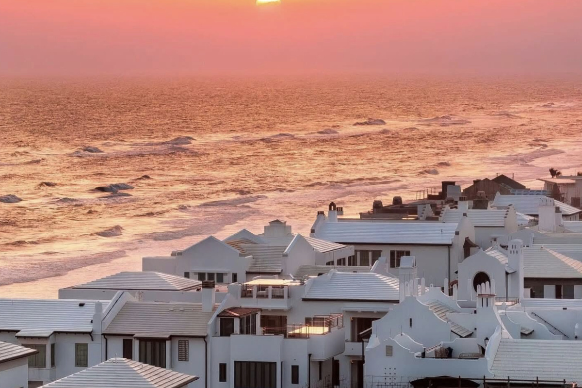 Beautiful sunset in Alys Beach...