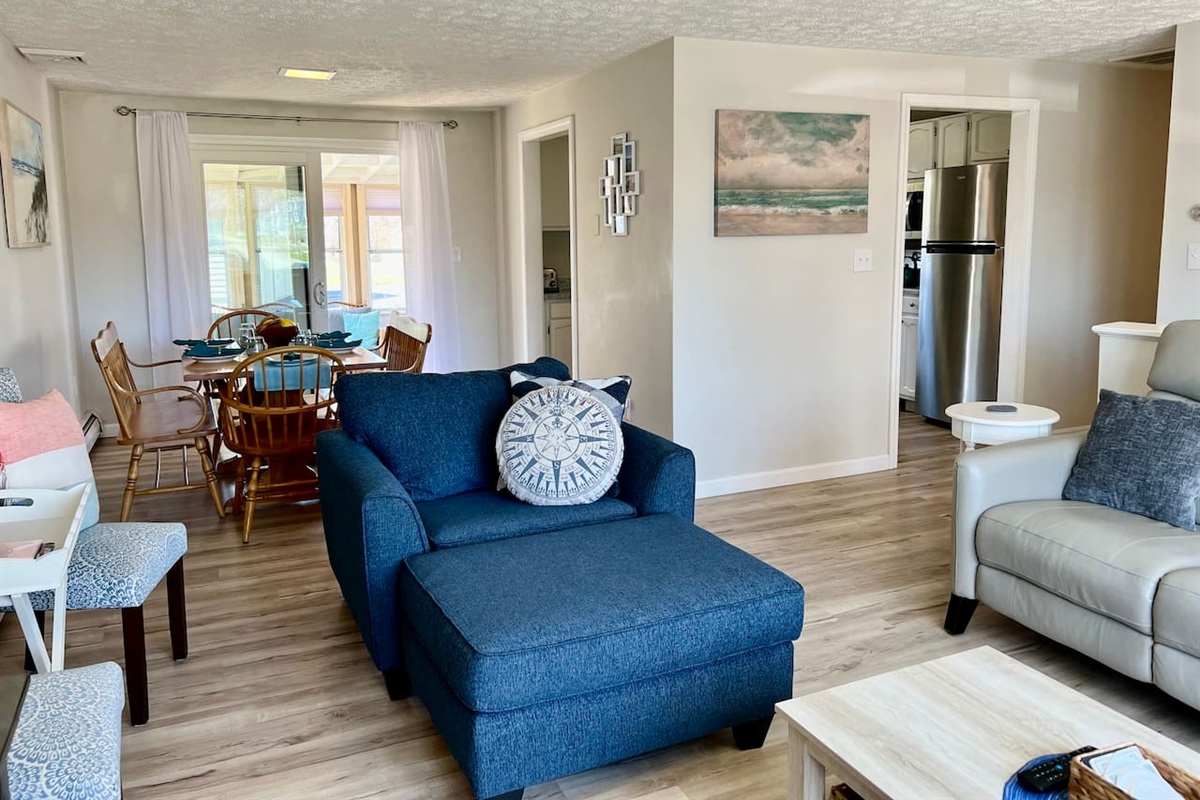 Dining room/Living area