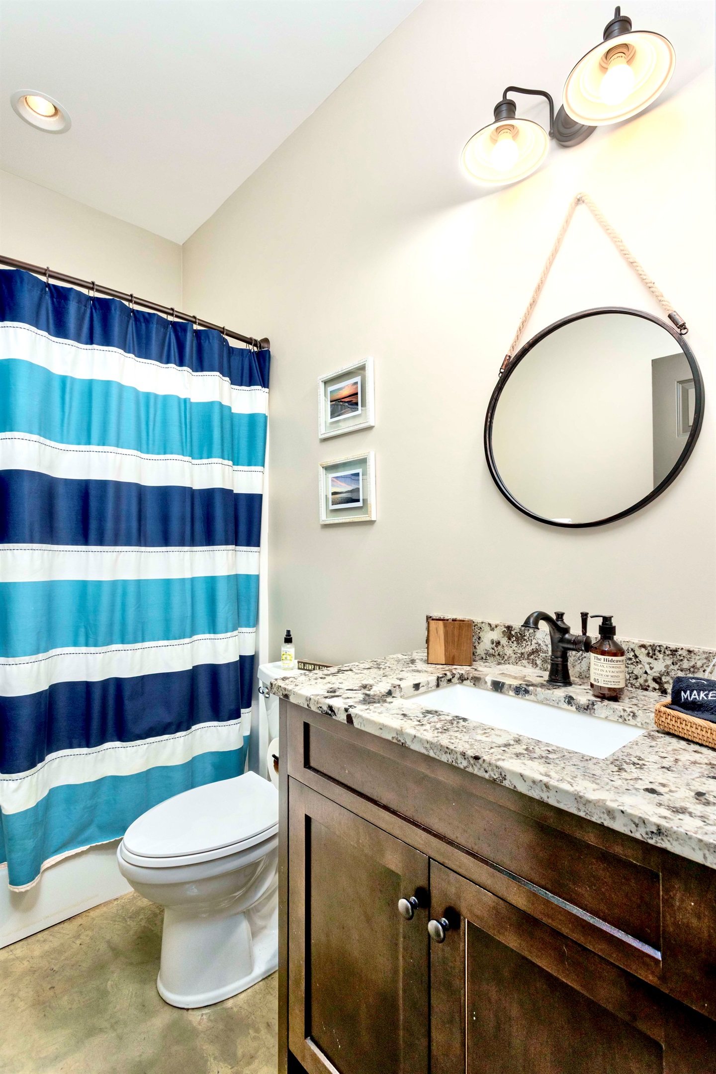 Ensuite Queen Bath