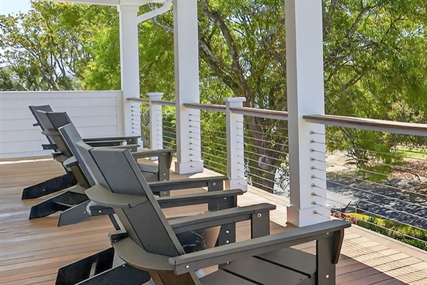 Front Deck | On Beach Time | 6 30th Ave, Isle of Palms, SC | IOP Escapes