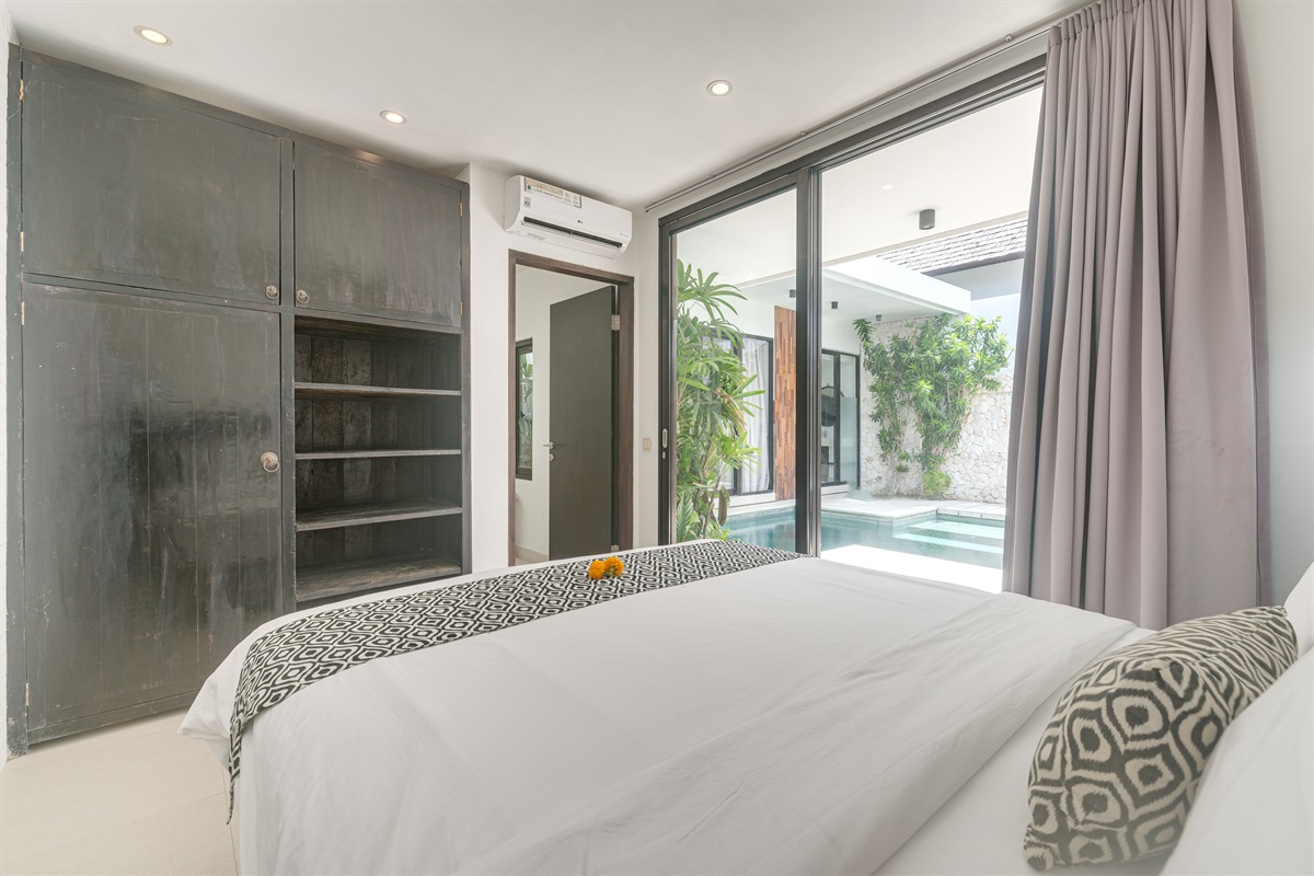 Room 1