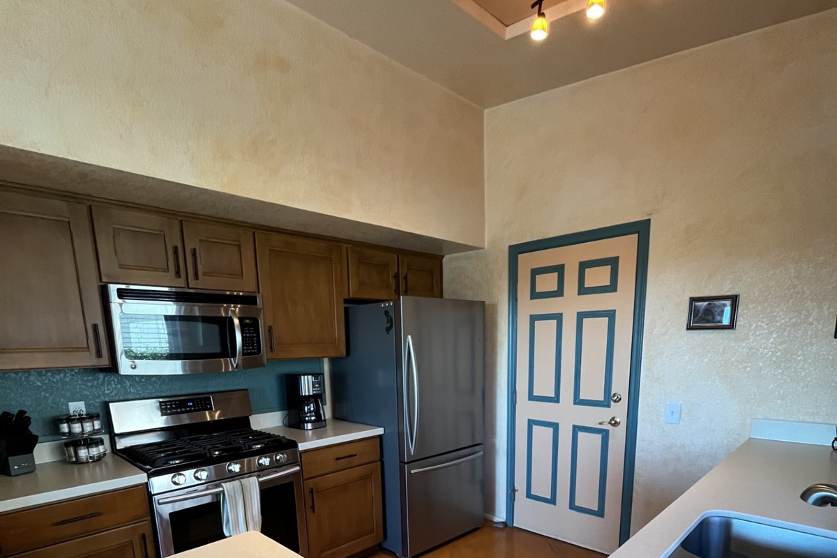 Gas oven, range in kitchen