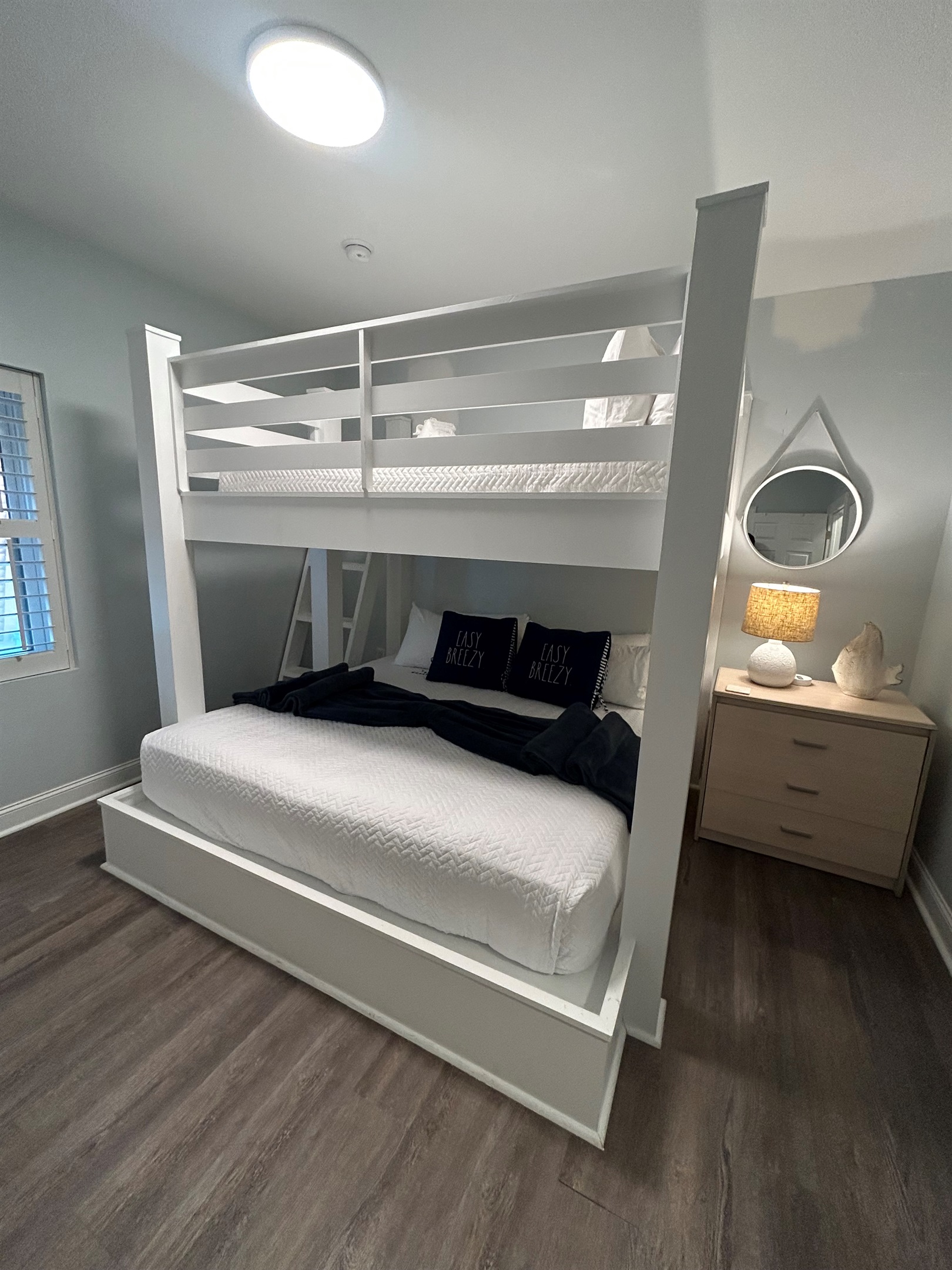 Queen over King Bunkroom, Oceanview, 101, Isle of Palms, SC | IOP Escapes