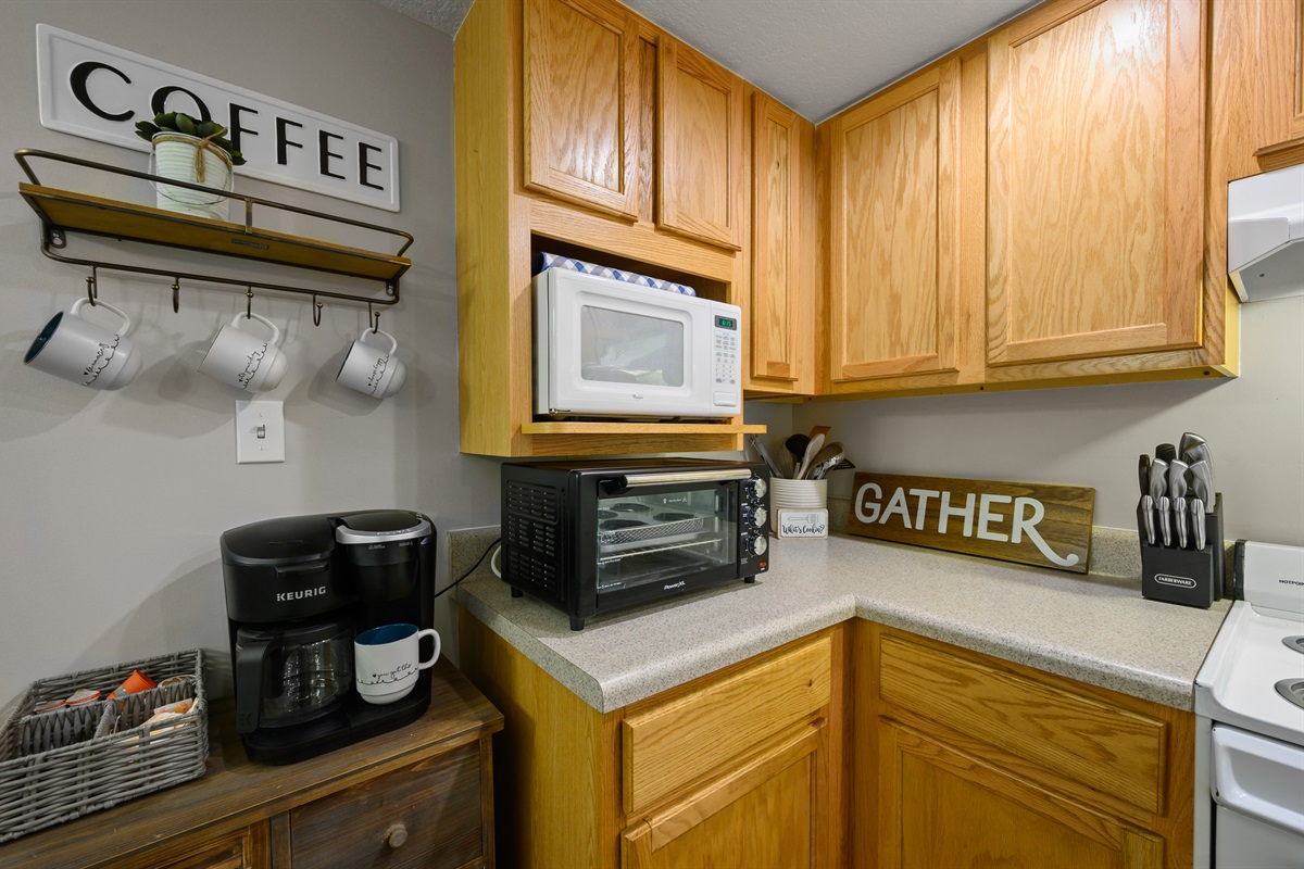 Air Fryer/ Microwave