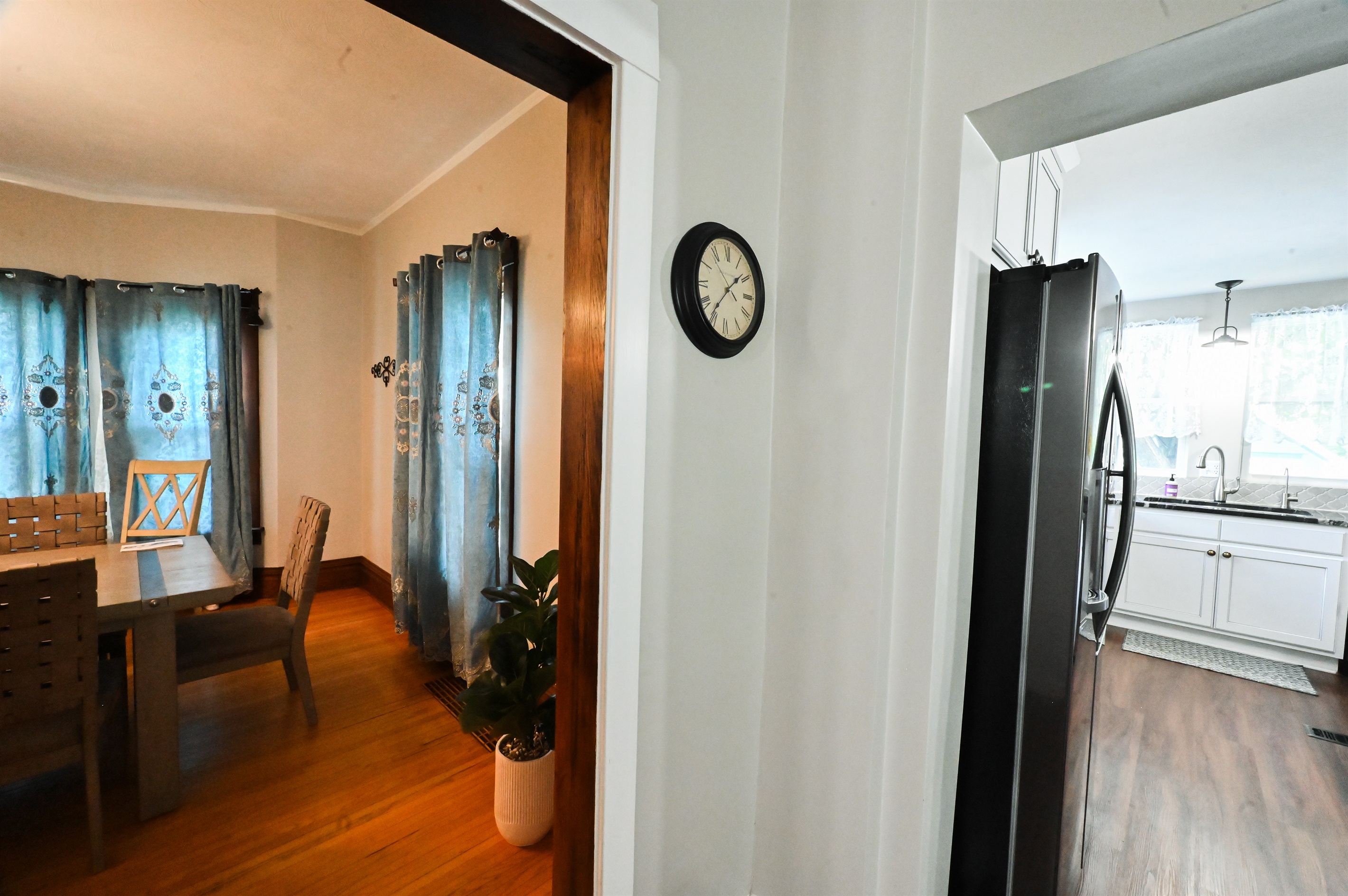 dining / kitchen