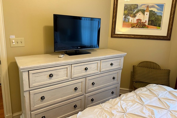 Plenty of dresser storage in the guest bedroom