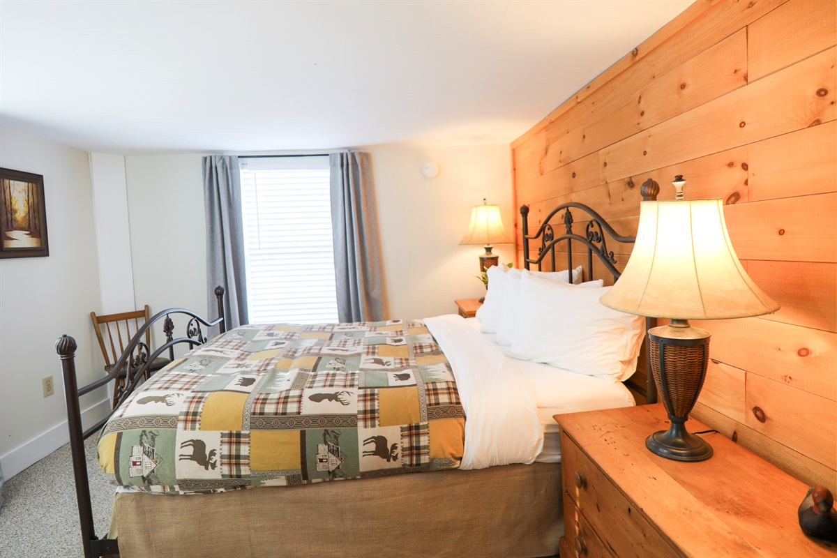 Second floor queen bedroom #1