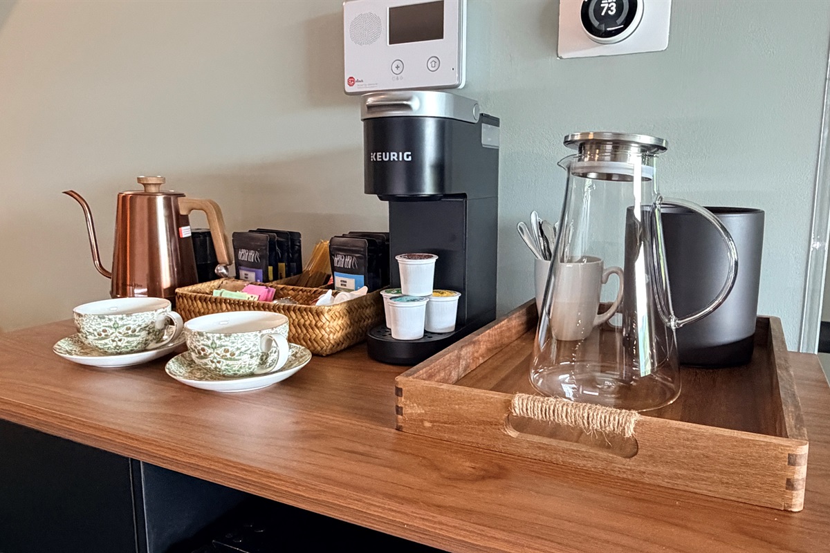Drink station. Guess what? We have filtered water in the kitchen, no need to buy bottled water.