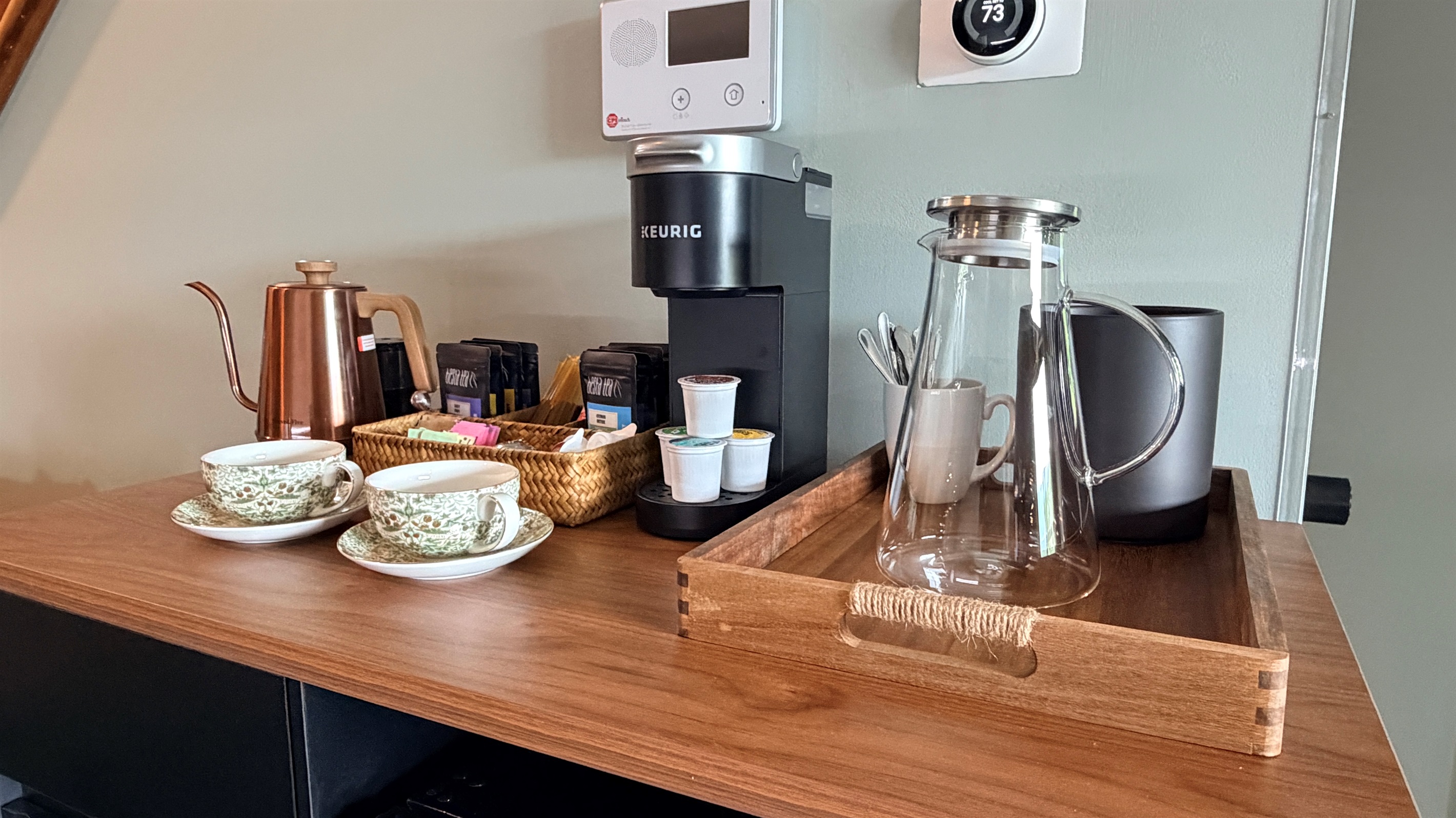 Drink station. Guess what? We have filtered water in the kitchen, no need to buy bottled water.
