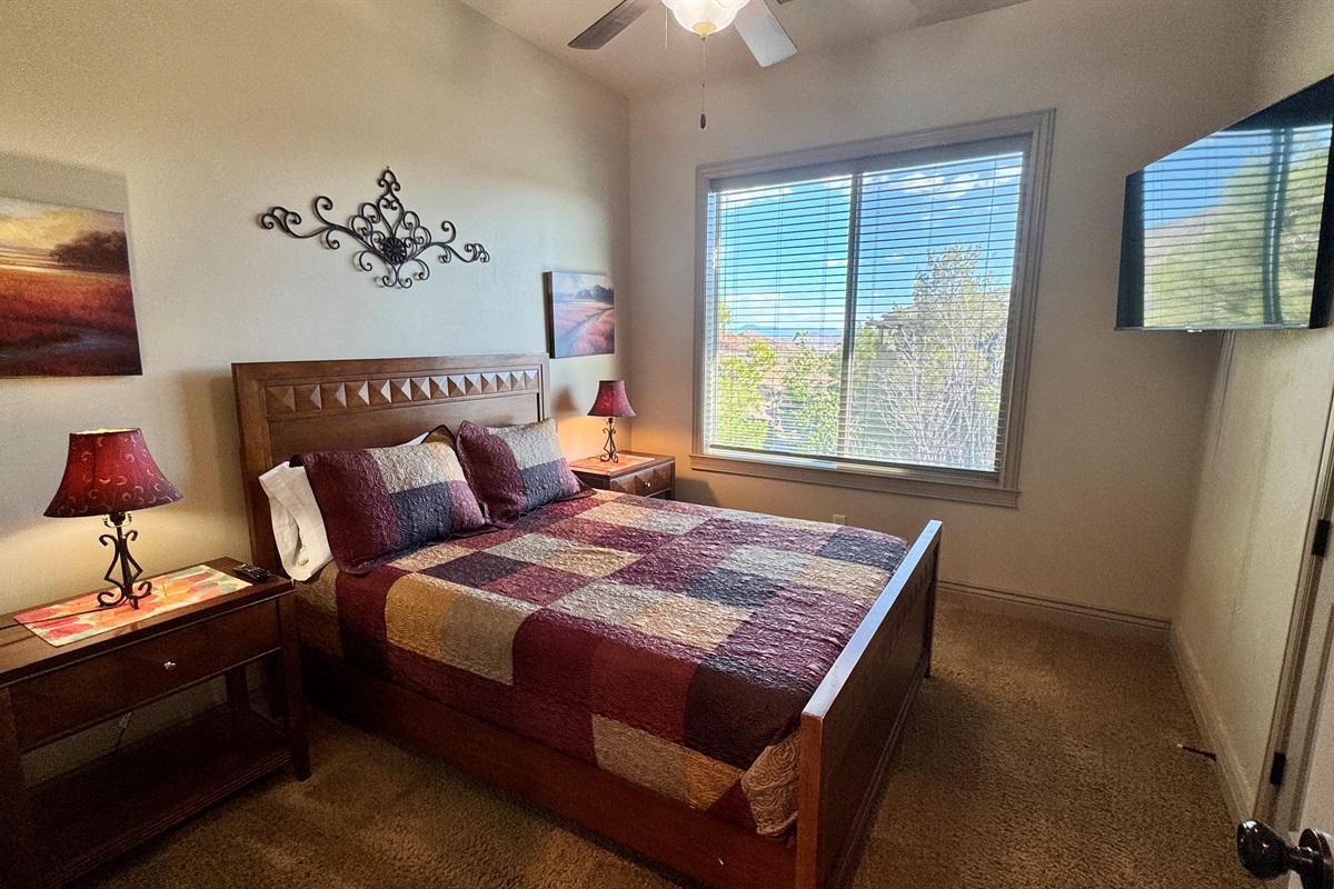Queen Guest Bedroom