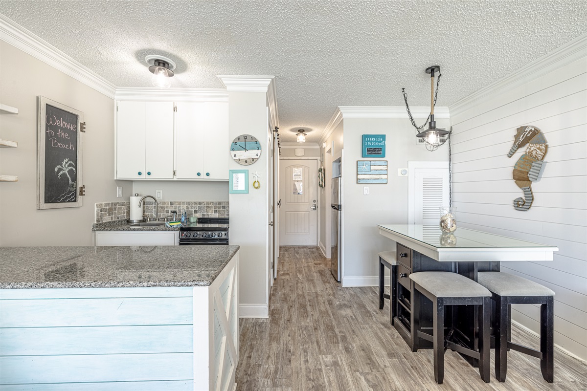 Kitchen/dining area