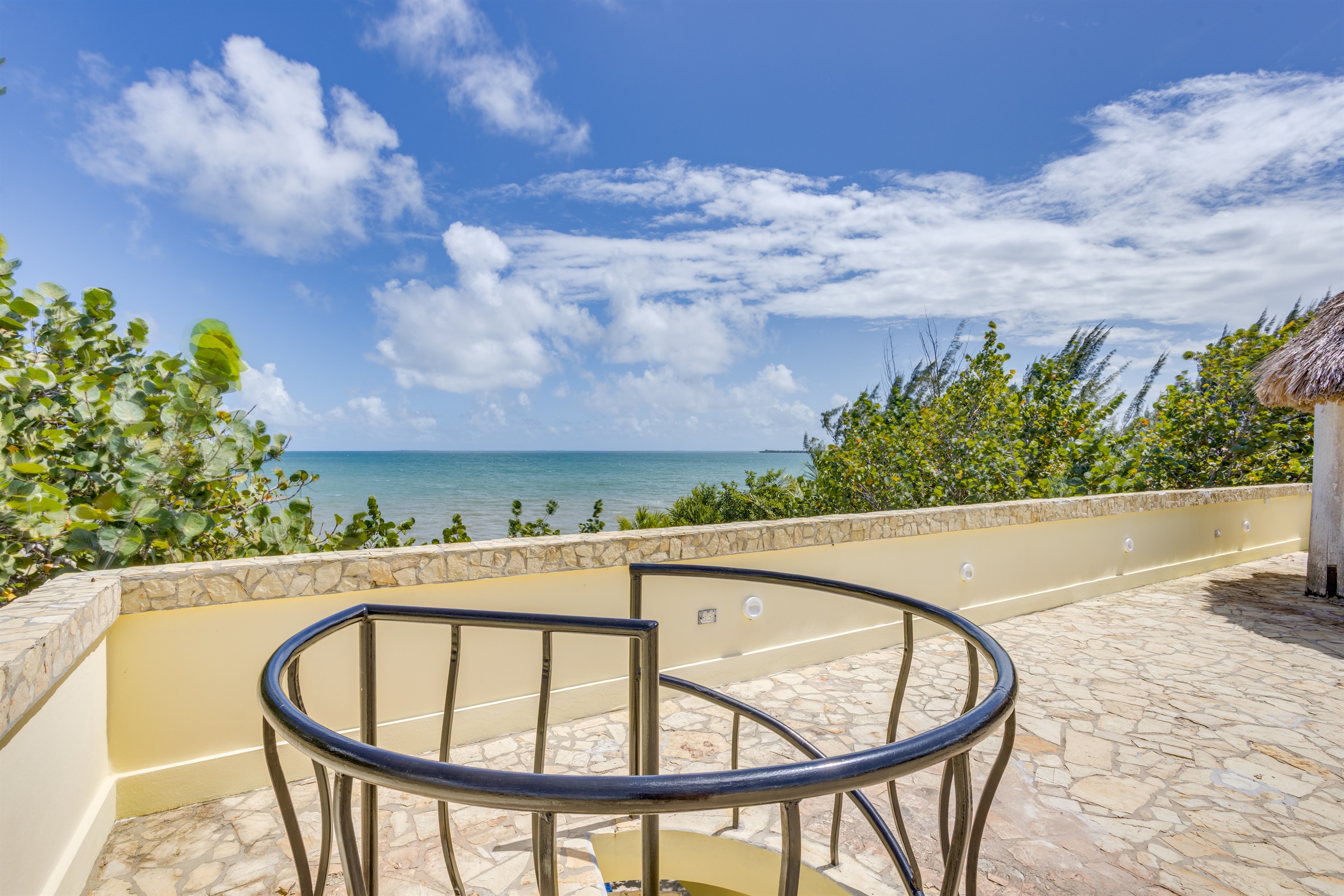 Roof top spiral staircase access on 3rd floor