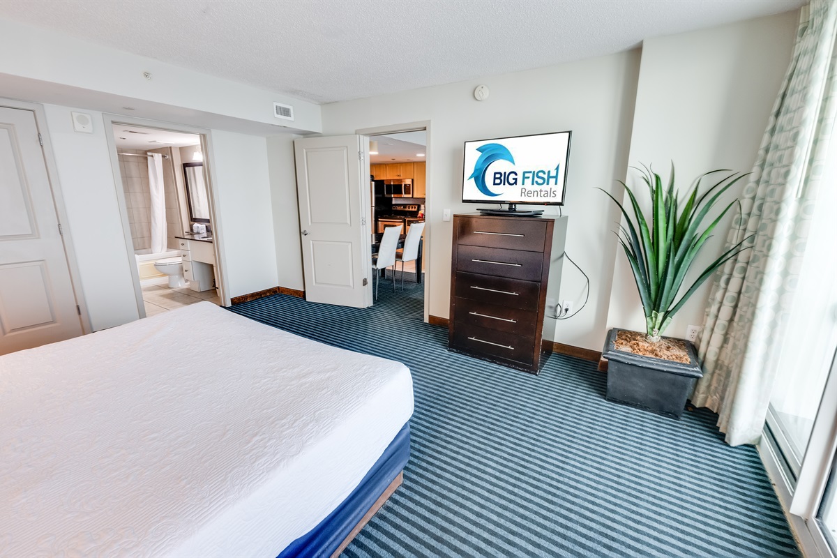 Beautiful Bedroom with Amazing Views 🌊☀️