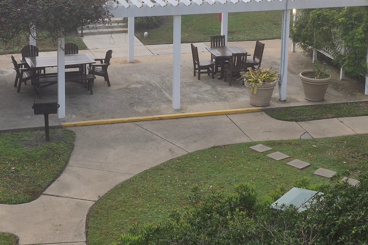 And just below your balcony is one of the several picnic and grilling areas at the complex
