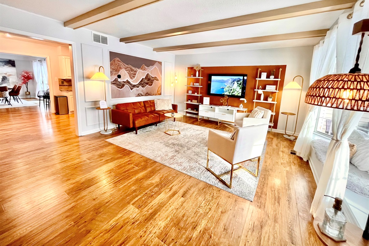 Beautiful and spacious living room with bow window