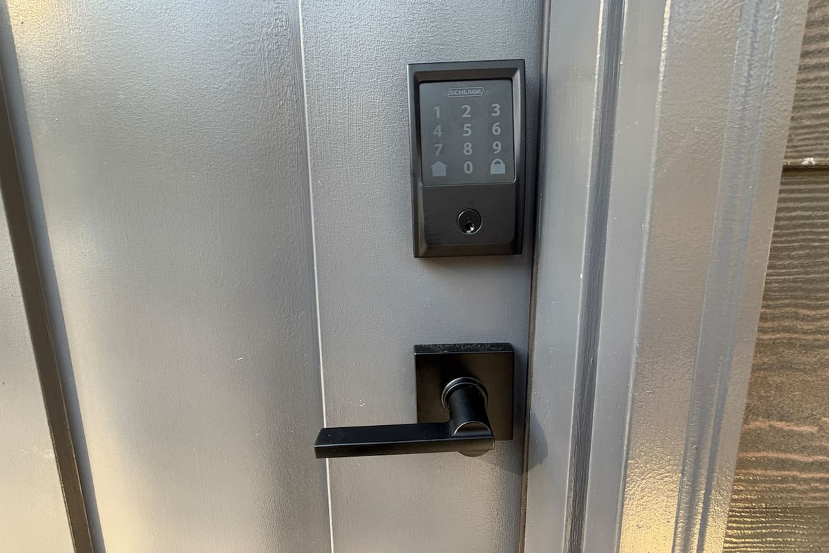 Smark Lock keyless entry