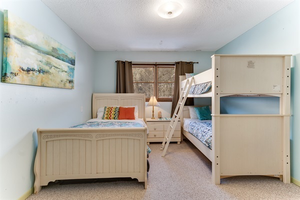 Ocean's Escape has both a full bed and two twin bunks, perfect for a family who wants to stay in the same room together.