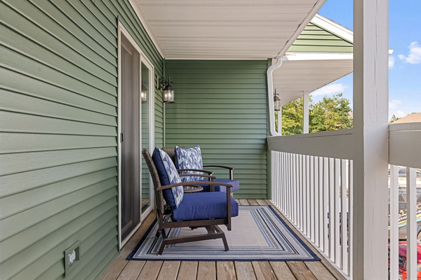 Modern Luxury Condo | Walk to Notre Dame | 2BR/2BA | Parking, photo 25