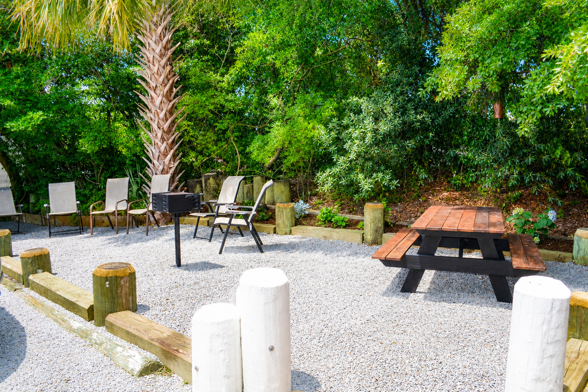 Two grill areas for guest use